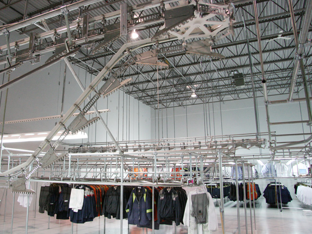 Sorting Conveyor takes Keefer Laundry of Vancouver to the next level